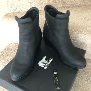 Woman’s Sorel After Hours Chelsea Boot